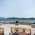 Гостевой дом M & J