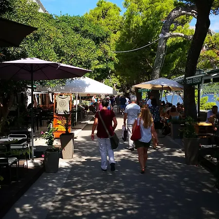 Pensjonat M & J Korčula