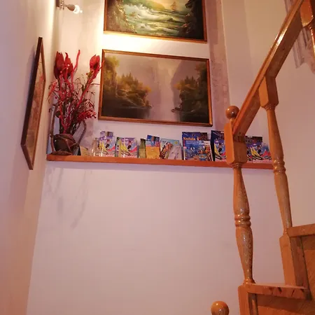 M & J 3* Корчула