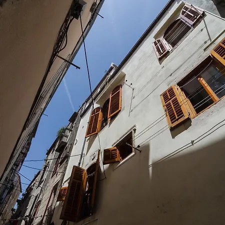 Guest house M & J Korcula Town